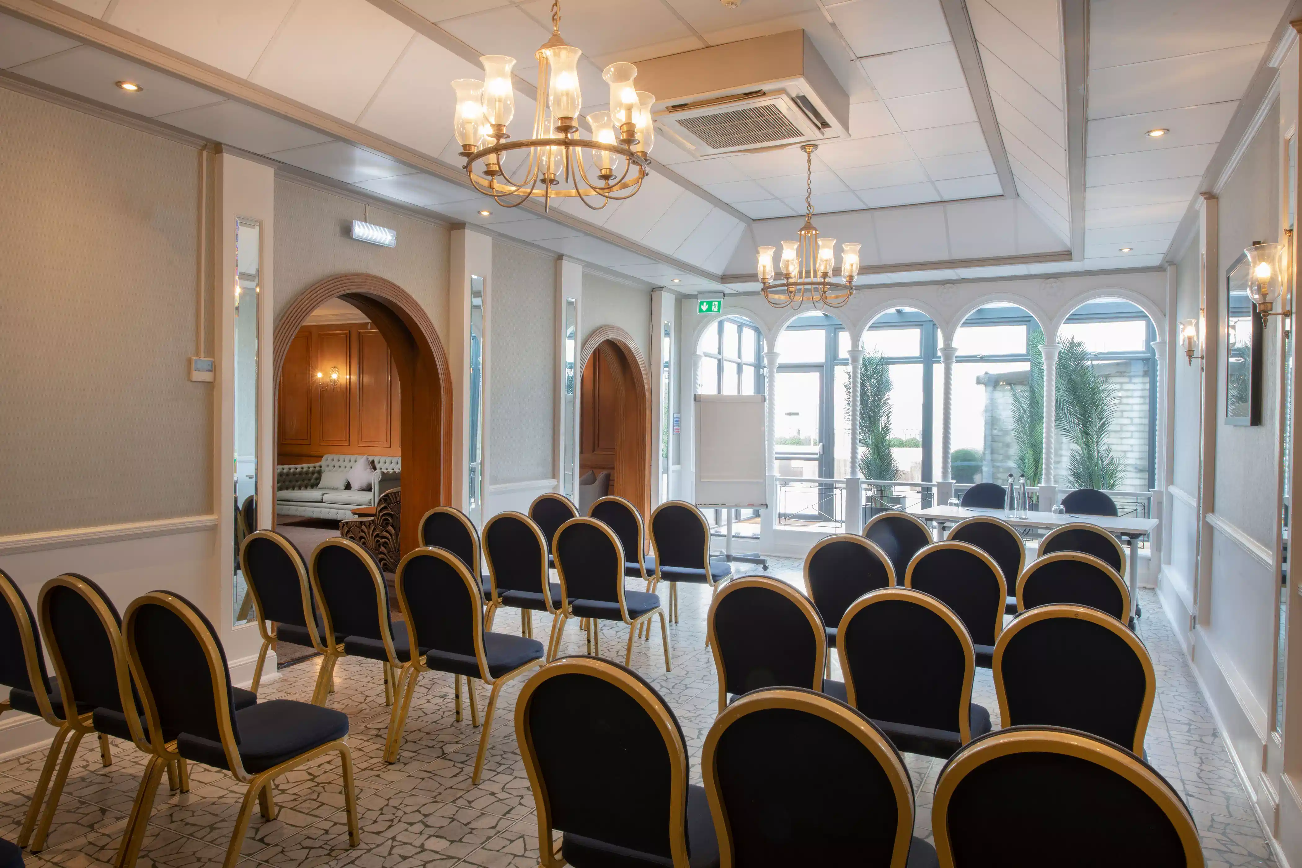 De Vere Grand Connaught Rooms 